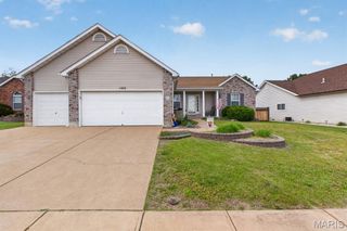 1169 Hickory Ridge Trail, Arnold, MO 63010