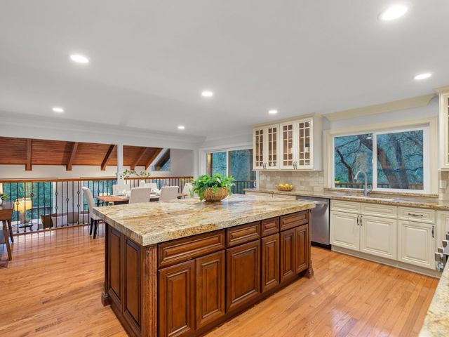 6834 Rockview Court, San Jose, CA 95120