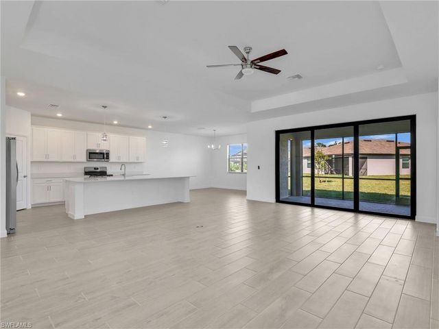 10907 Timber Creek DR, Fort Myers, FL 33913