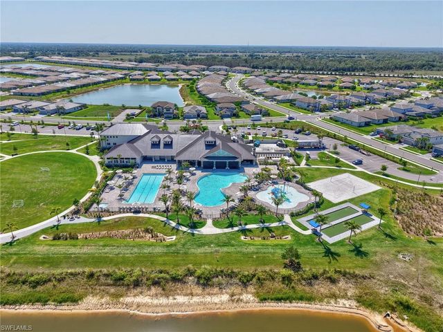 10907 Timber Creek DR, Fort Myers, FL 33913