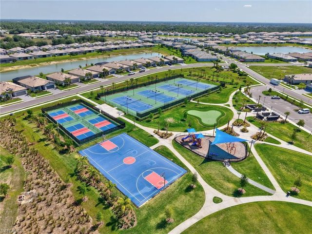 10907 Timber Creek DR, Fort Myers, FL 33913