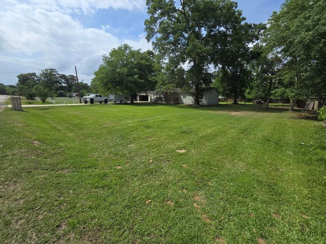 27587 Southern Crossing Drive, Splendora, TX 77372
