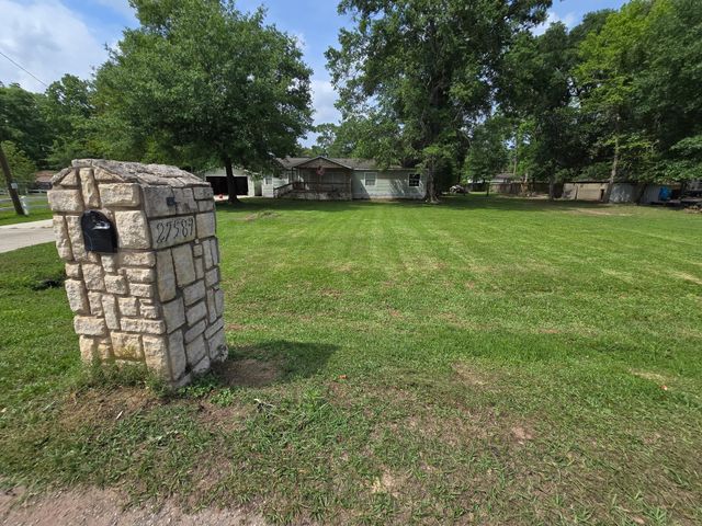27587 Southern Crossing Drive, Splendora, TX 77372