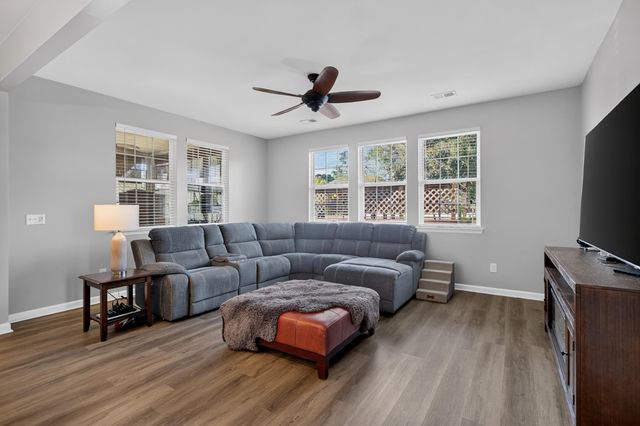 2209 Pimlico Drive, Ridgeville, SC 29472