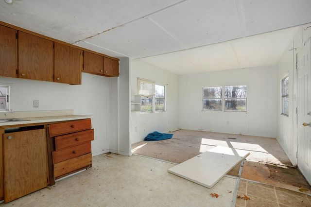 16658 South Highway K, Aurora, MO 65605