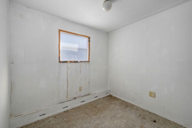 16658 South Highway K, Aurora, MO 65605