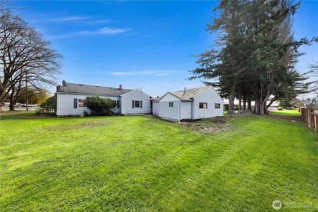 209 Nooksack Avenue, Nooksack, WA 98276