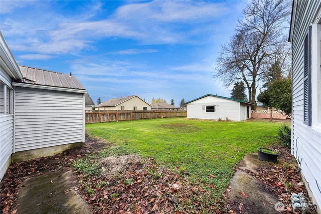 209 Nooksack Avenue, Nooksack, WA 98276