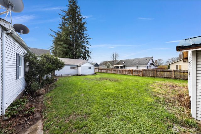209 Nooksack Avenue, Nooksack, WA 98276