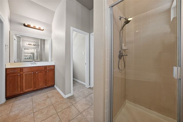 1833 Forsythe Drive, Savannah, TX 76227