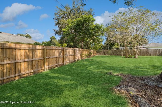 919 Quail Street SE, Palm Bay, FL 32909