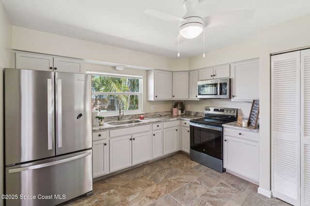 919 Quail Street SE, Palm Bay, FL 32909
