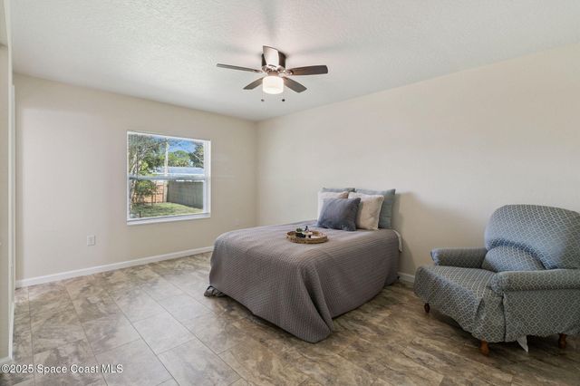919 Quail Street SE, Palm Bay, FL 32909