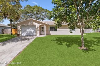 919 Quail Street SE, Palm Bay, FL 32909