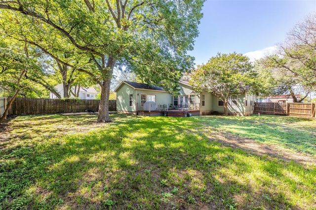 608 E 13th ST, Georgetown, TX 78626