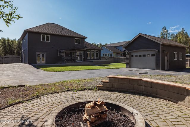 5437 E Fetlock Drive, Wasilla, AK 99654