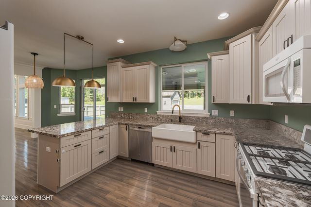 5437 E Fetlock Drive, Wasilla, AK 99654