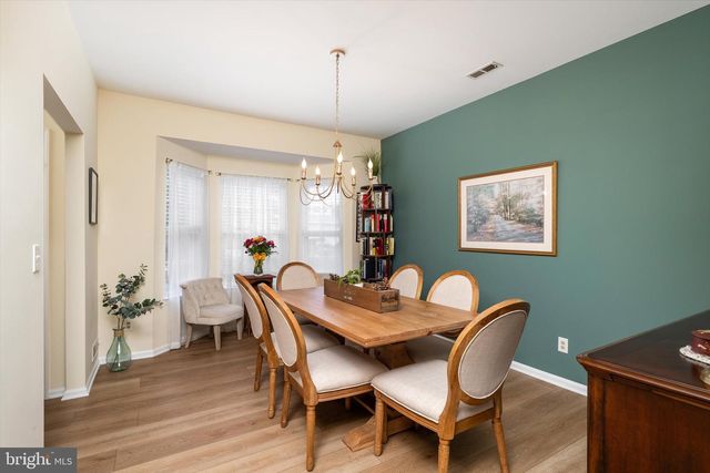 15 DUNSTON LN, Robbinsville, NJ 08691