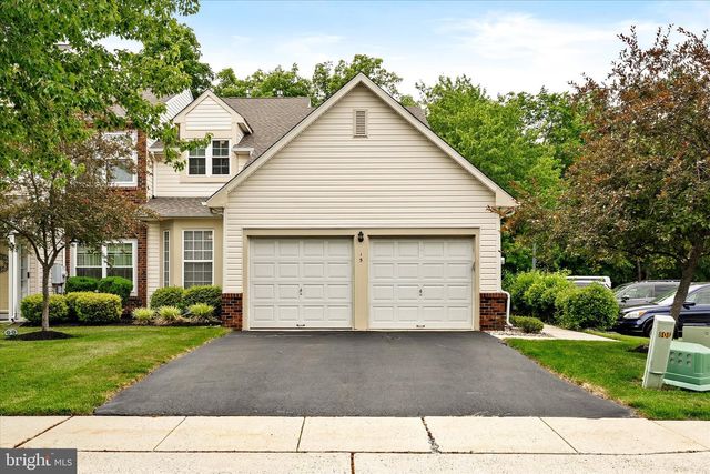 15 DUNSTON LN, Robbinsville, NJ 08691