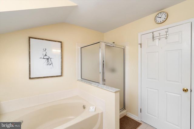 15 DUNSTON LN, Robbinsville, NJ 08691