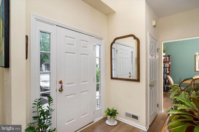 15 DUNSTON LN, Robbinsville, NJ 08691