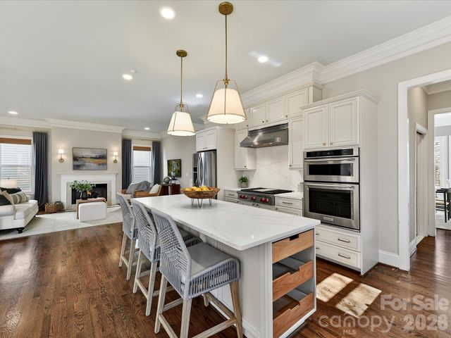 10030 TRIPLE OAK Road, Charlotte, NC 28277