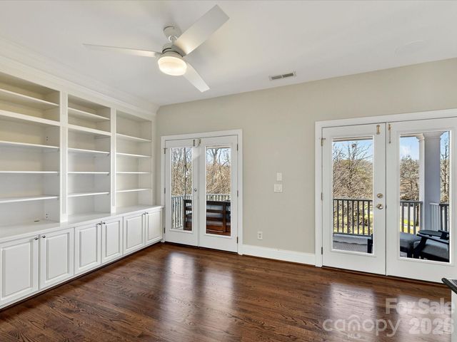 10030 TRIPLE OAK Road, Charlotte, NC 28277