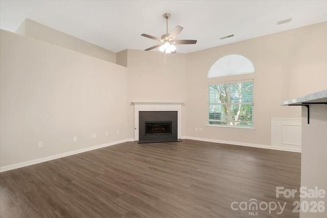 14136 Walkers Crossing Drive, Charlotte, NC 28273
