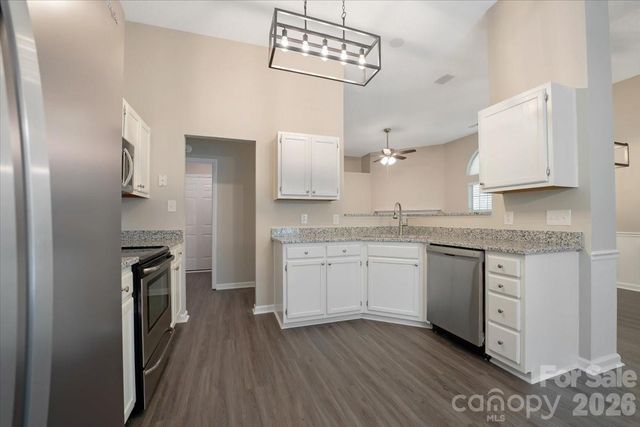 14136 Walkers Crossing Drive, Charlotte, NC 28273