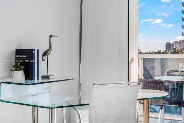 2301 Collins Ave 408, Miami Beach, FL 33139