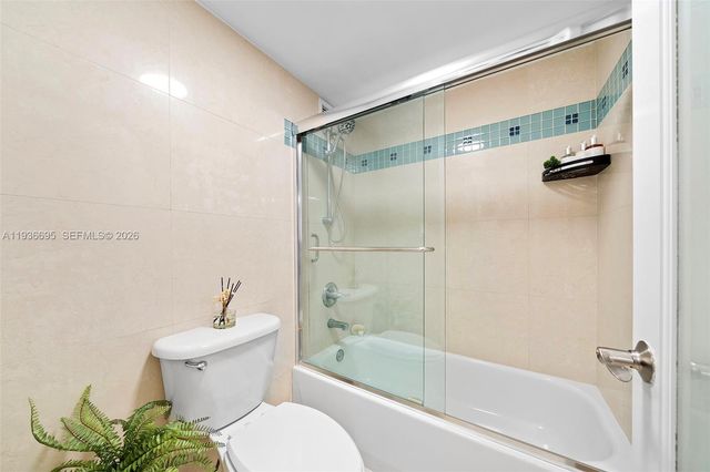 2301 Collins Ave 408, Miami Beach, FL 33139