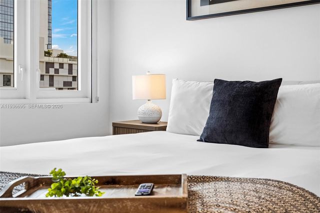 2301 Collins Ave 408, Miami Beach, FL 33139