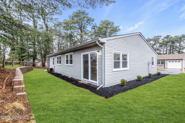 29 Keene Street 70, Whiting, NJ 08759