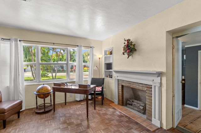 2420 NE 7th Avenue, Wilton Manors, FL 33305