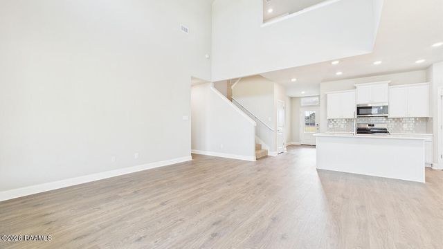 107 Hill Creek Drive, Lafayette, LA 70507