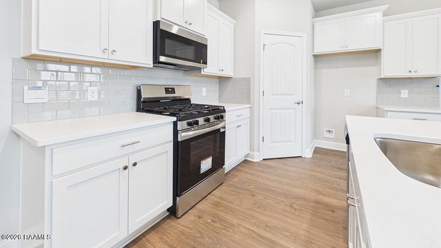 107 Hill Creek Drive, Lafayette, LA 70507