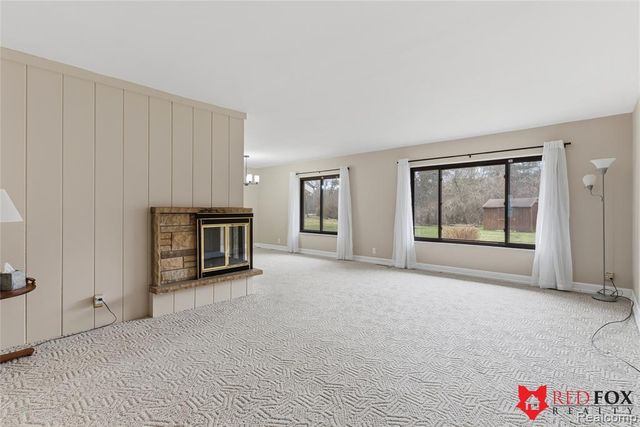 5368 Oaktree Court, Flint, MI 48532