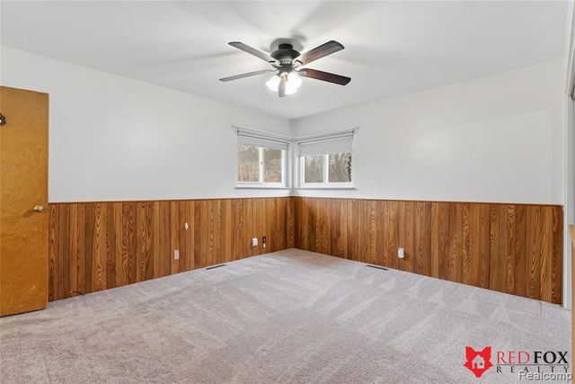 5368 Oaktree Court, Flint, MI 48532