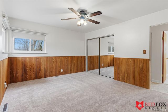 5368 Oaktree Court, Flint, MI 48532