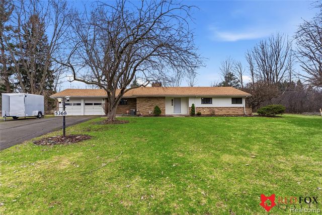 5368 Oaktree Court, Flint, MI 48532