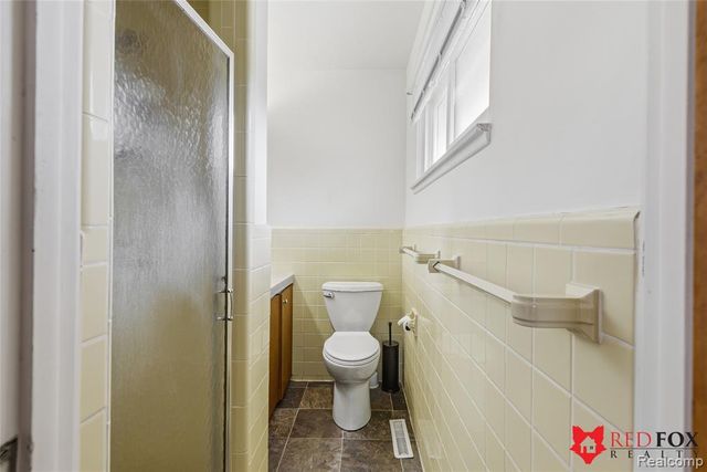 5368 Oaktree Court, Flint, MI 48532