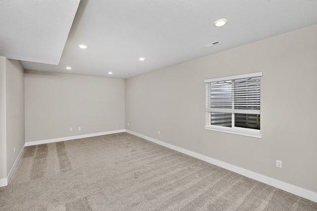 1540 Werthman Drive, Waukee, IA 50263