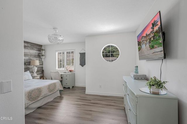 209 Southcrest Place, Simi Valley, CA 93065