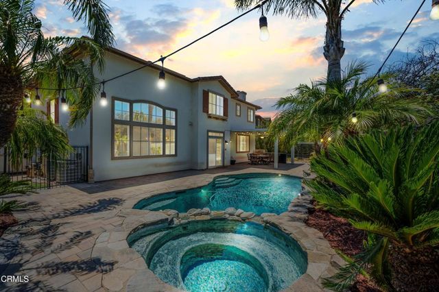 209 Southcrest Place, Simi Valley, CA 93065