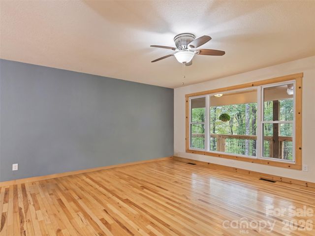 364 Lee Street, Sylva, NC 28779