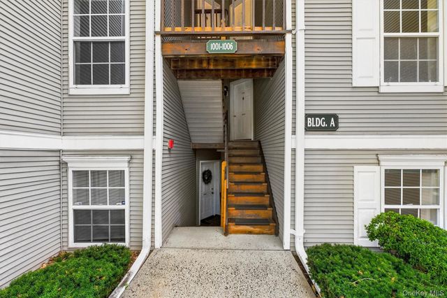 1002 Washington Green AG2, New Windsor, NY 12553