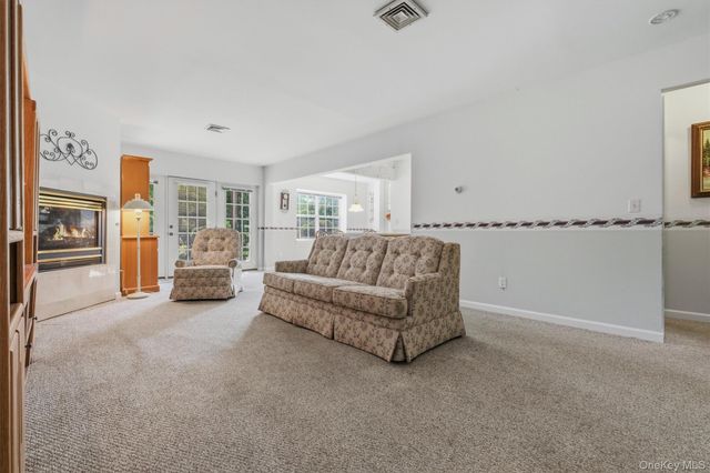 1002 Washington Green AG2, New Windsor, NY 12553