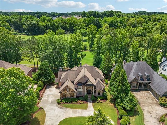 6935 WAKEHURST Place, Cumming, GA 30040