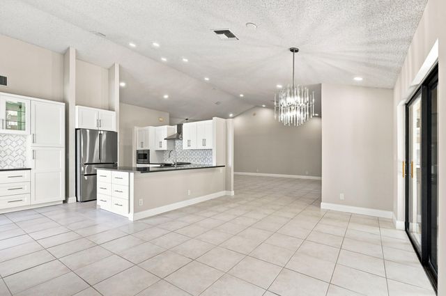 9960 Majestic Way, Boynton Beach, FL 33437