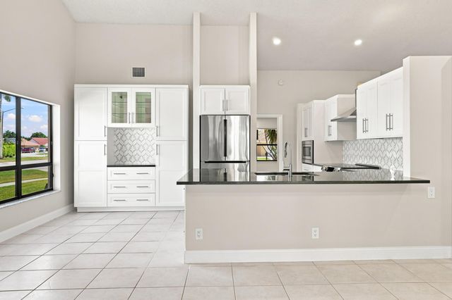 9960 Majestic Way, Boynton Beach, FL 33437